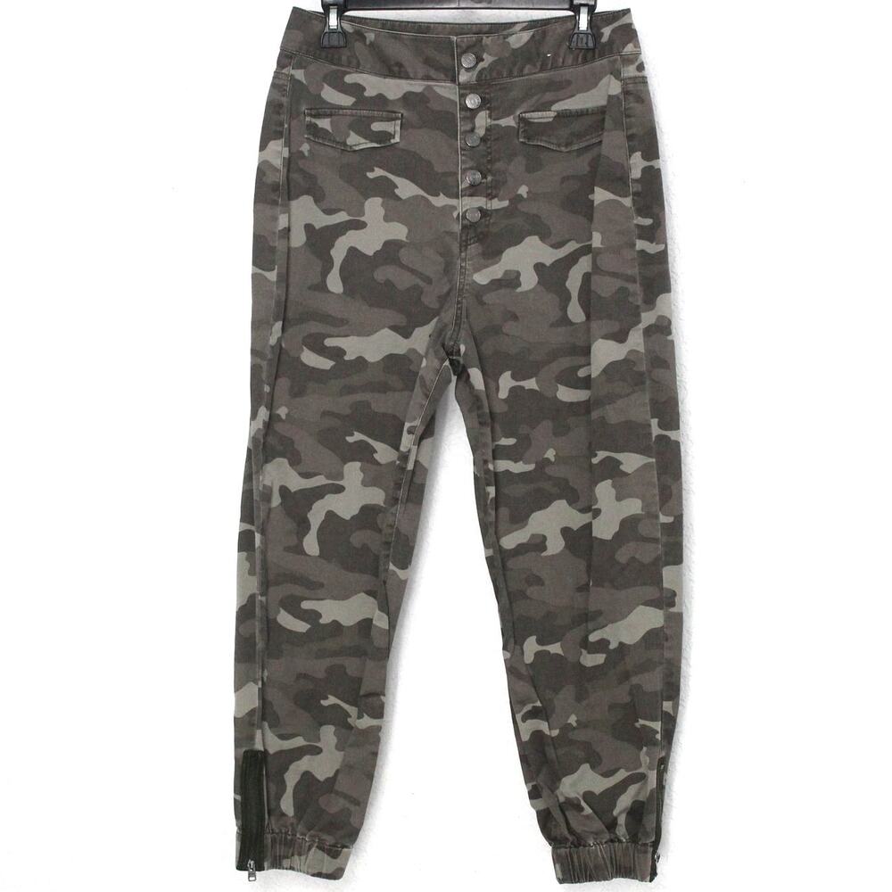 Express Extreme High Rise Camo Cargo Utility Pants Size 10S Cinched Ankle